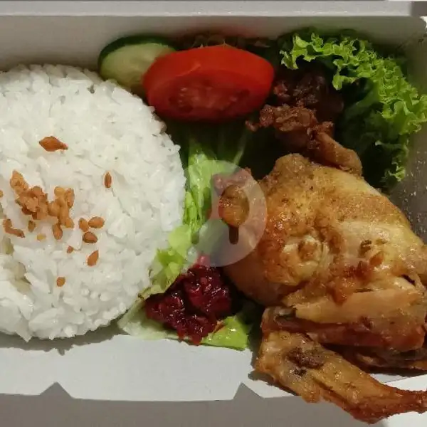 Nasi Sayap Ayam Goreng GRATIS Es Teh Manis + Tahu + Tempe | Ayam Goreng Ungkep, Turangga