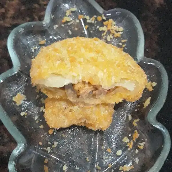 Cireng Isi Ayam Pedas Crispy Ripuh | Cireng Isi Mang Kabayan, Bukit Kecil