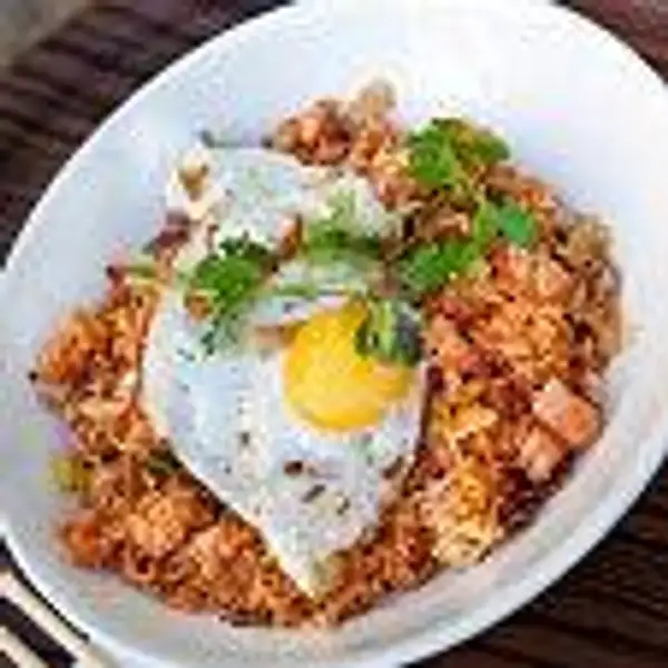Nasi Goreng Telor | Hot Chicken Dinner, Pekanbaru