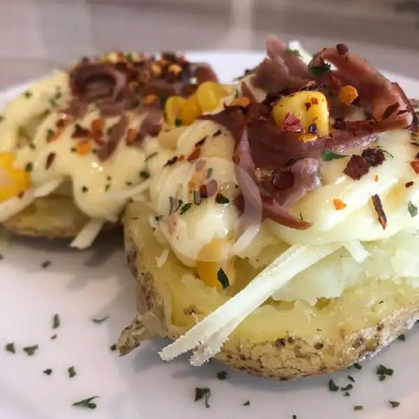 Bacon Melt Potatoes | Networking Cafe And Co Working Space, Gubeng