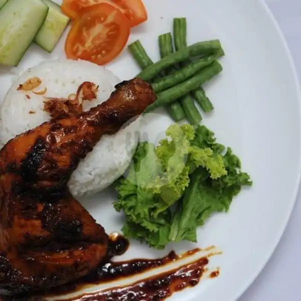 Ayam Bakar Kecap | Maxone Dharmahusada Hotel, Dharmahusada