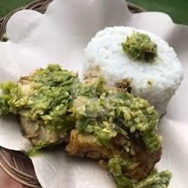 Nasi Ayam Penyet Lombok Ijo | Kedai Yami Yami