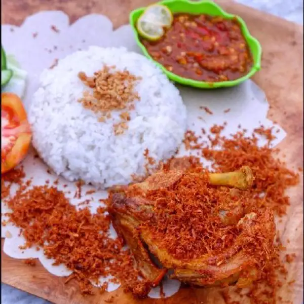 Ayam Goreng Serundeng Dada | Ayam Goreng Serundeng Cipo Nasi, Bihun, Mie Geprek Ngopdul Coffee, Imam Bonjol