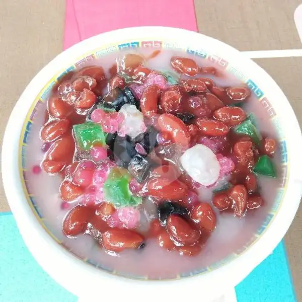 Es Campur + Kacang Merah | Ayam Geprek Paket Hemat Teluk Lerong, Siti Aisyah