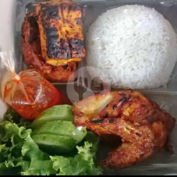 Ayam Bakar+Nasi | Nasi Goreng Mba Desti, Masjid At-taubah