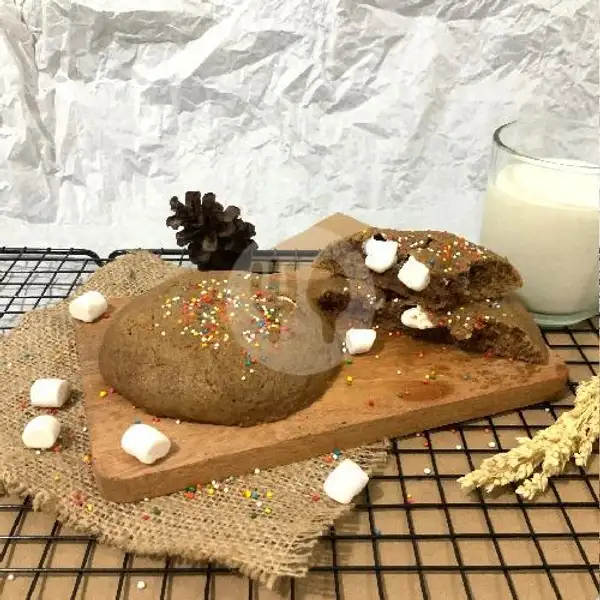 Cinnamon Smores Monster Cookies | Cookie Club
