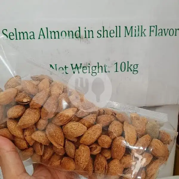 Almond Panggang 1kg | Putri Kurma, Cempaka Putih