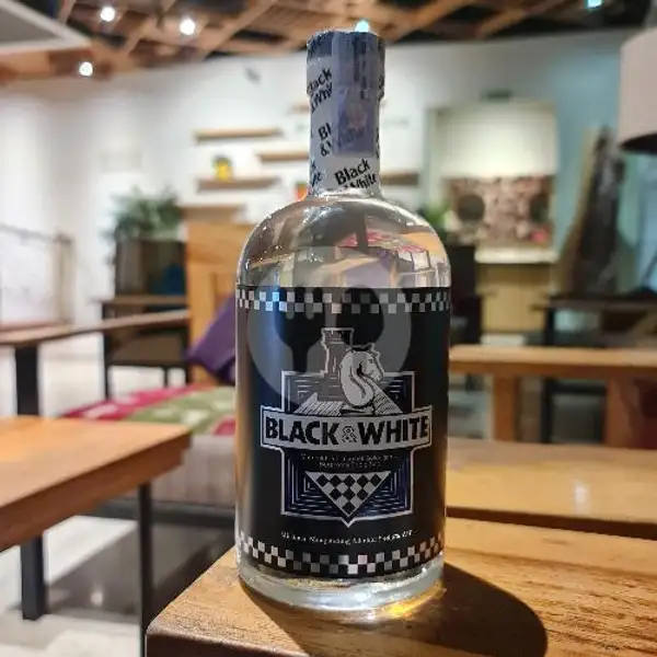 Triple Sec - Black And White - 500 Ml. | Beer Terrace Cafe & Soju, Bir Pasirkaliki
