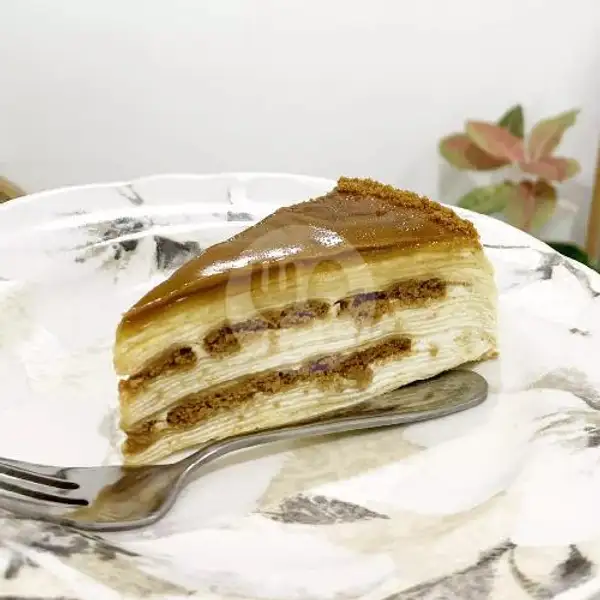 Lotus Biscoff Millecrepe | Cheesecake Expert, Kotagede