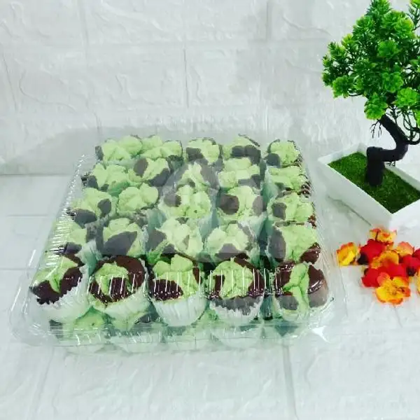Bolu Kukus Pandan Isi 50 Pcs | Kue Ulang Tahun ARUL CAKE, Pasar Kue Subuh Senen
