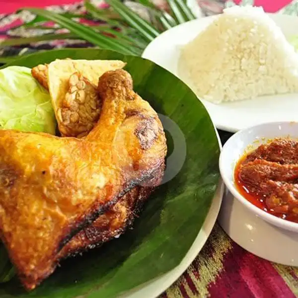 Nasi Ayam Penyet | Soto Maknyusjakarta