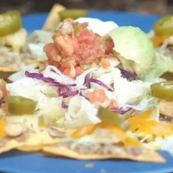 Classic Nachos with Fajitas Chicken | Chili Mexican Food, Rakata