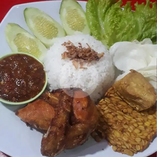 Ayam Pical + nasin +tahu tempe | Soto Padang & Nasi Goreng Nan Lamo, Sutan Syahrir