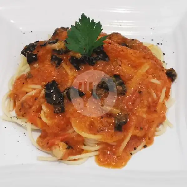 Bolognese spaghetti | Let's Eat Vegetarian Cafe. Kota Batam