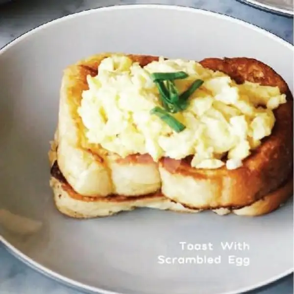 Toast With Scrambled Egg | Halo Cafe (by Tiny Dumpling), Terusan Sutami