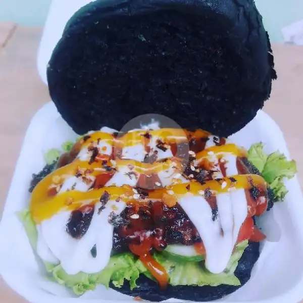 Black Big Beef Burger Rumput Laut Tabur | Angkringan Zaid