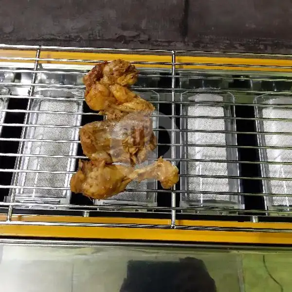 Ayam Panggang / Bakar | Nasi Kebuli Uncle Owl, Pondokgede