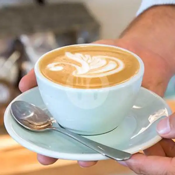 Cappuccino | Anchor Cafe & Roastery, Dermaga Sukajadi