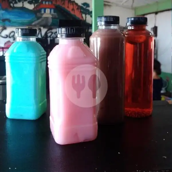 Milk Shake Strawberry | Lapau Nasi Udang Kelong, Padang