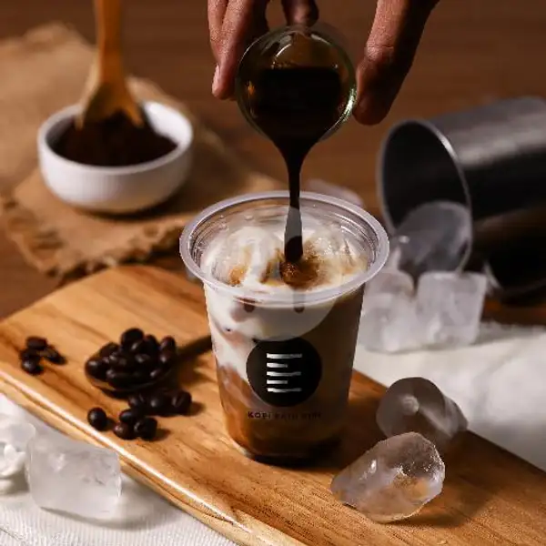 Salted Caramel Coffee | Kopi Rata Kiri