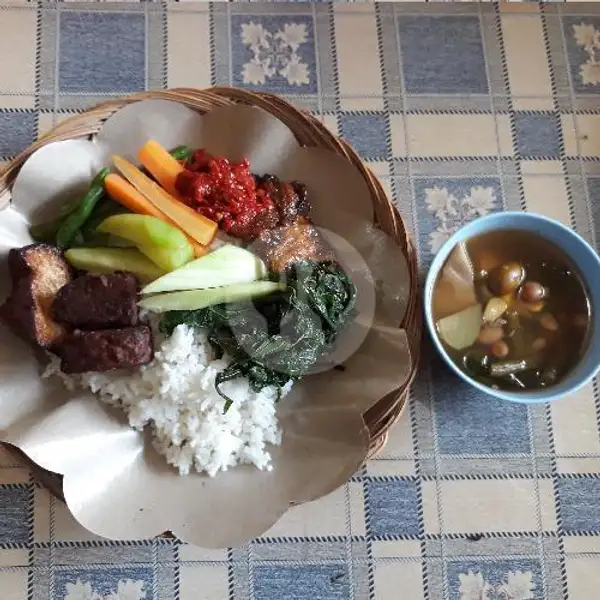 Nasi Ayam Bakar | RM Lien Xin Vegetarian, Payung Sekaki