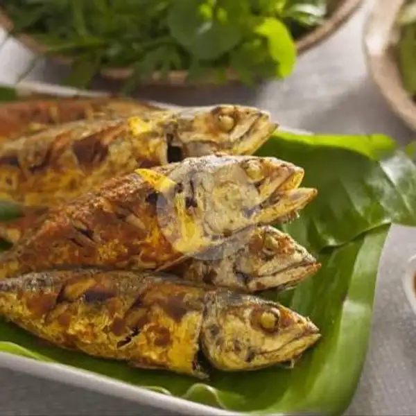 Ikan Kembung, Sayur, Sambal Ijo, Gulai Nangka | Rm Minang Sabana 1, Mojosari