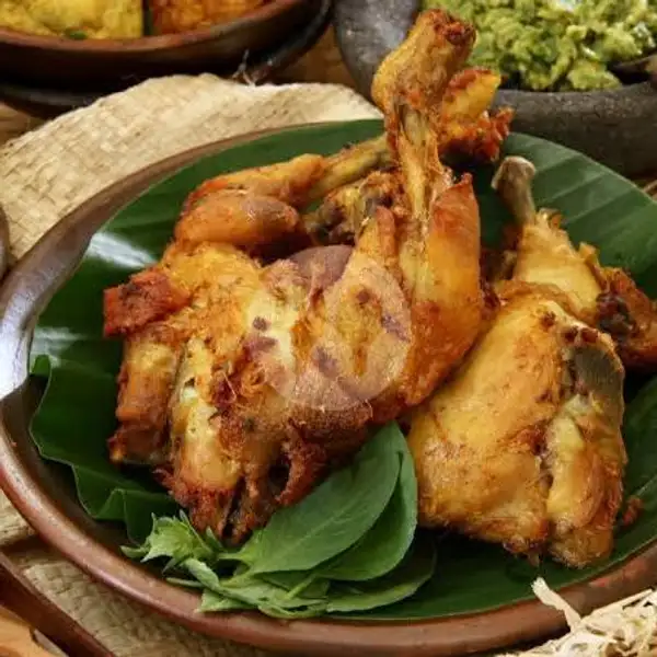 Ayam Goreng (paha) | Ikan dan Ayam Bakar Jeletot, Kubu Kuliner