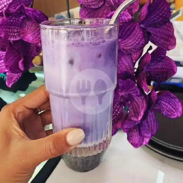 Iced Taro Latte | Koffie O'Klok by Kopi Ujung, Sultan Hasanuddin