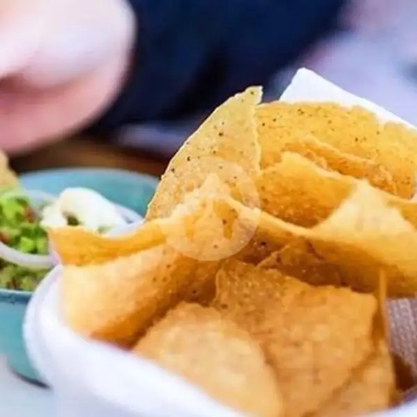 Chips & Guacamole | Anchor Cafe & Roastery, Dermaga Sukajadi