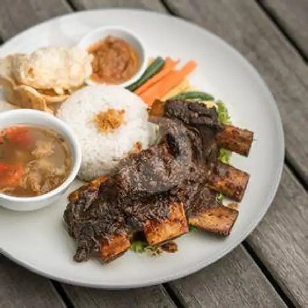 Iga Bakar | Herb And Spice Café & Resto, Pasirkaliki