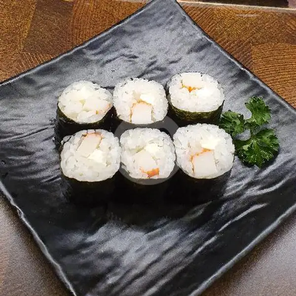Kani Cheese Roll | Sakura Sushi, Renon
