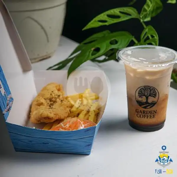 Paket B (Fish And Chips + Ice Garden Coffee) | Fish-Box, ITB