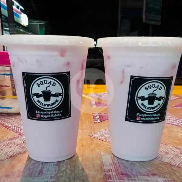 Milkshake Strawberry + Nata De Coco | SQUAD Milkshake Puri Agung, Sei Beduk
