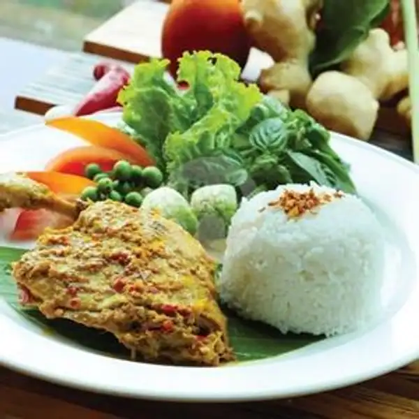 Ayam Betutu | Millennium Hotel Café Sirih