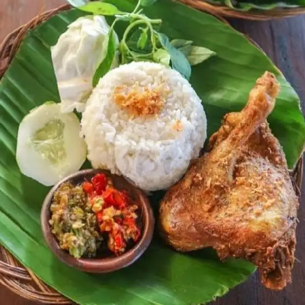 Ayam Goreng Dada/Paha Paket 1 | Ayam Goreng Sambel Pencok, Jl.Petir Utama Rt.09 Rw.03 Kec.cipondoh/kel. Petir