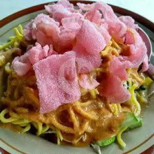 Lontong Pical + Telur Free Teh Pucuk | Lontong Padang & Kuliner Minang Ummi Rayya, Bojong Kaler
