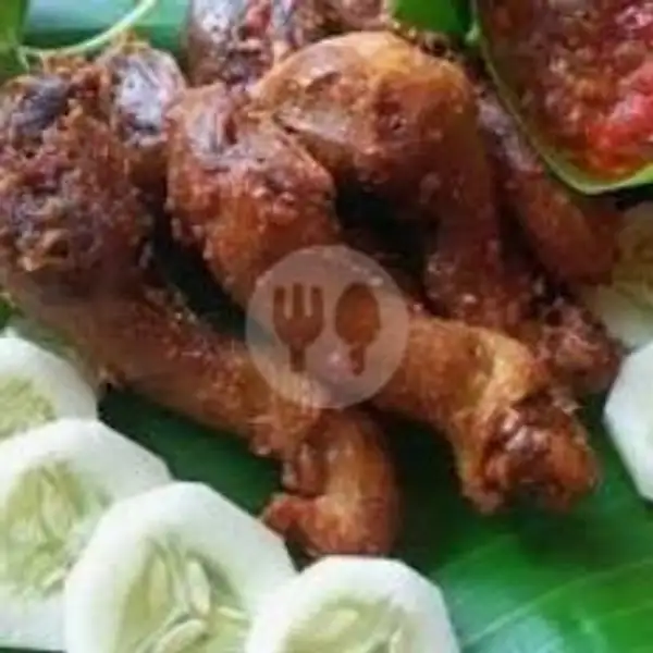 Kepala Ayam Penyet (tanpa nasi) | Tahu Tek & Ceker Ndower Nagihi, Berbek