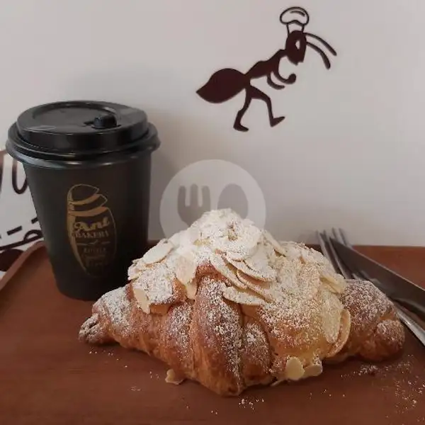 Whole Wheat Croissant Almond | Ant Artisan Bakery & Coffee, Maskumambang