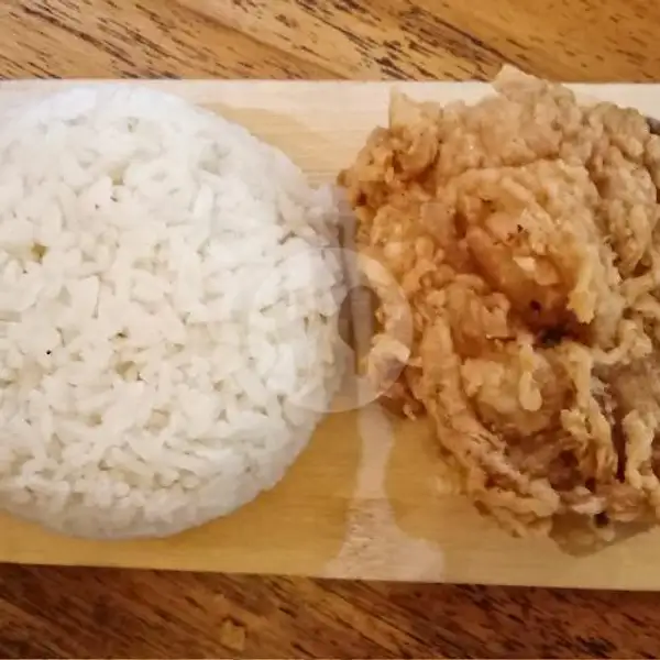 Ayam Goreng Crispy Paha Atas + Nasi | Mitchell Patisserie, Roxy