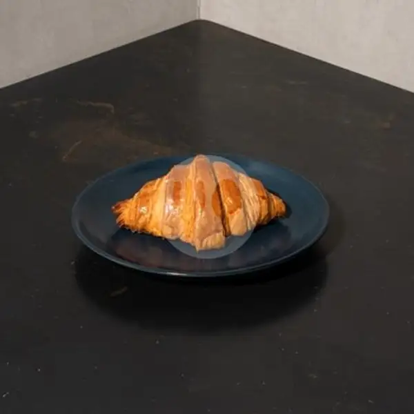 Plain Croissant | Tanamera Coffee Roastery, Mariso