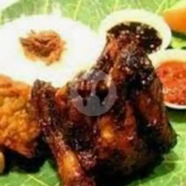 Nasi + Ayam Bakar Tahu Tempe Penyet + Sambal Hijau+ Lalapan + Air Mineral | Penyetan Jontor, Driyorejo