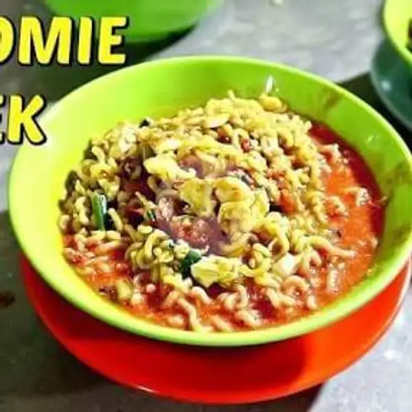 Indomie Becek + Telur | Mie Aceh Phoenna, Karya Wisata
