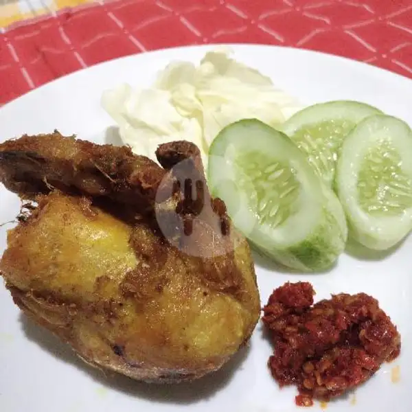 Ayam Goreng | Nasi Kuning Poci-Poci, Bekasi Utara