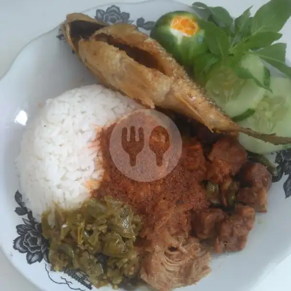 Nasi Ikan Mas | Rumah Makan Ibu Gambreng, Soekarno Hatta