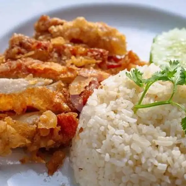 Nasi Gurih Ayam Crispy + Sambal | Foodjie Cafe