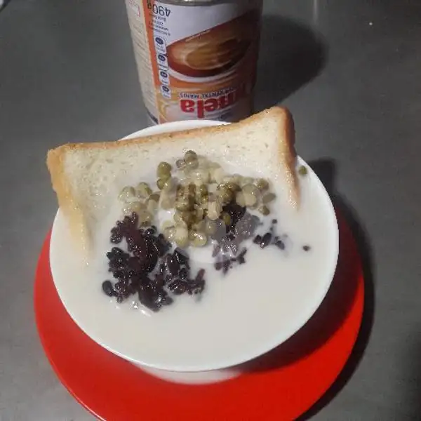 Bubur Kacang Ijo Campur Ketan Item+roti | BUBUR AYAM & BUBUR KACANG IJO KHAS MADURA