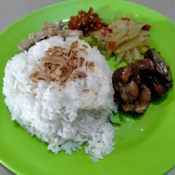 Nasi Campur Ati Ampela Goreng | Warung Sudarmo, Nongsa