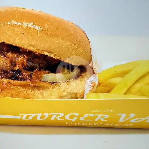 Paket Black Peppe' burger + Fries | Burger Van, Cengger Ayam
