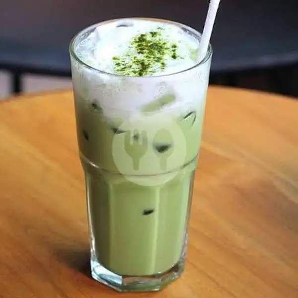 Iced Green Tea Latte | Beli Sushiku