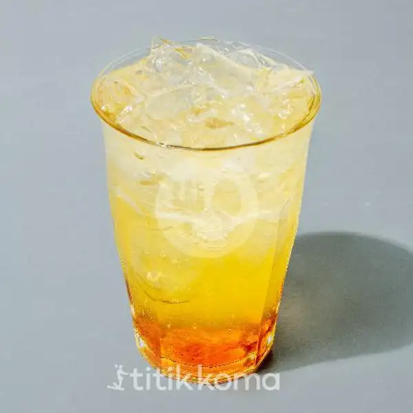Strawberry Tea | Kopi Titik Koma, Everplate Pintu Air